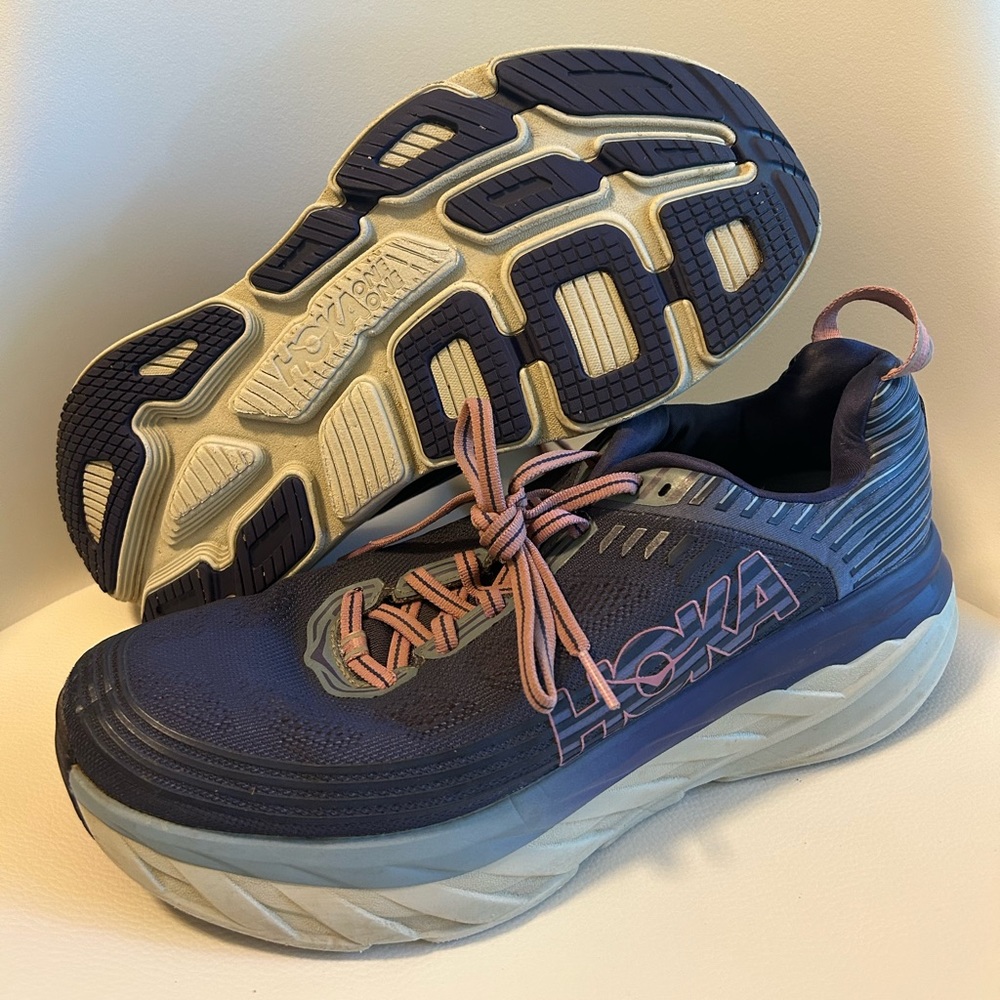Hoka One One Bondi 6